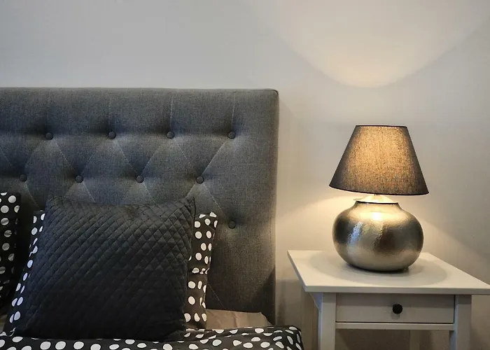 아파트 Cosy 1bd In Old Town By Domvia