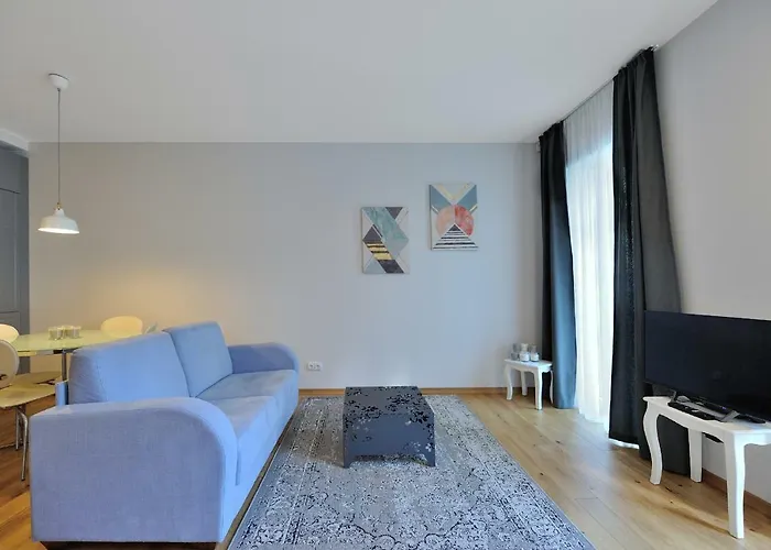 Cosy 1bd In Old Town By Domvia 아파트